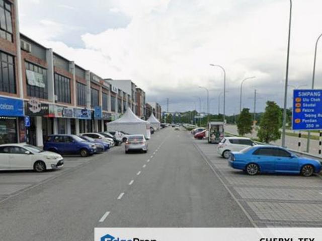 Shop for rent in Bukit Ledang, Johor