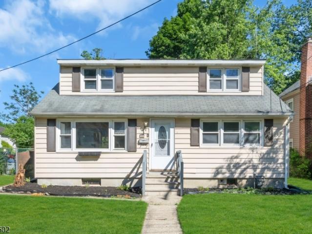 House for sale in Newton, New Jersey