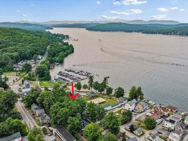 House for sale in New Hampshire