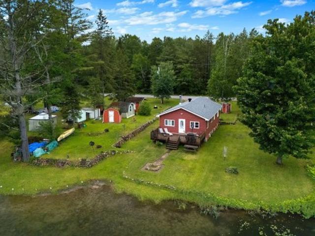 House for sale in Bryson, Quebec