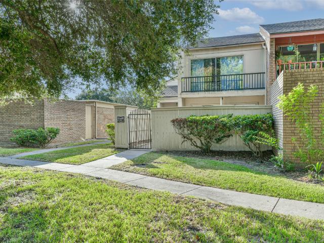 Townhouse for sale in Lake Jackson, Texas