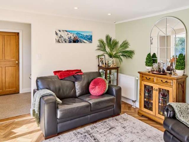 House for sale in Days Bay, Wellington