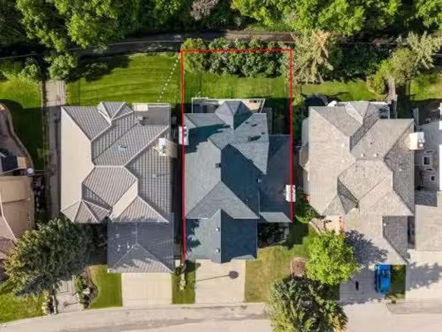 House for sale in Northwest, Alberta