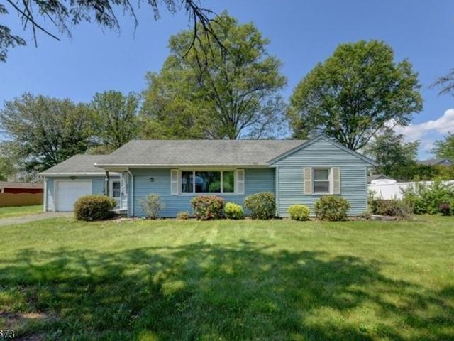 House for sale in Lincoln Park, New Jersey