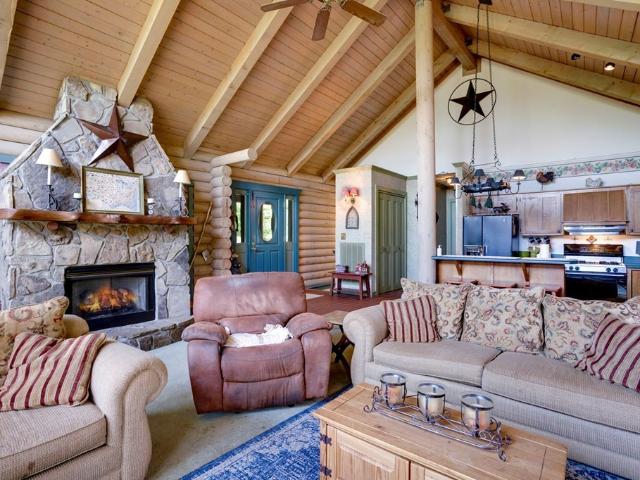 House for sale in Hayesville, North Carolina