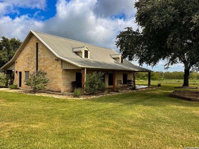 House for sale in Harwood, Texas