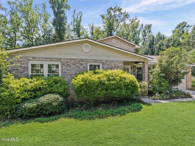 House for sale in Silvertown, Warrenton