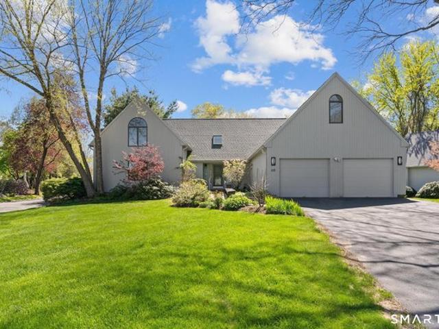 Condo for sale in Suffield, Connecticut
