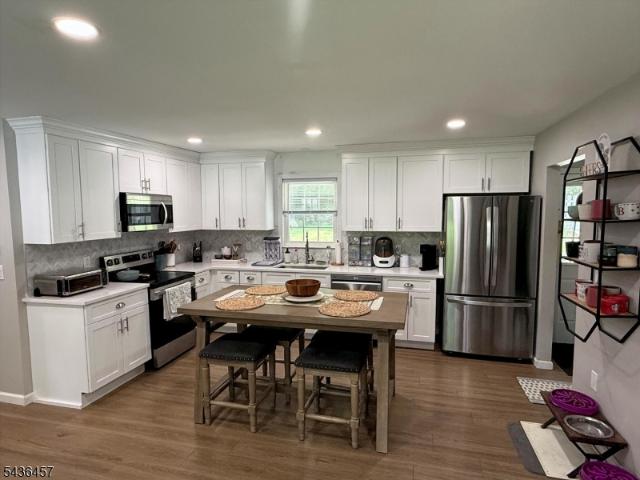 House for sale in Glasser, New Jersey