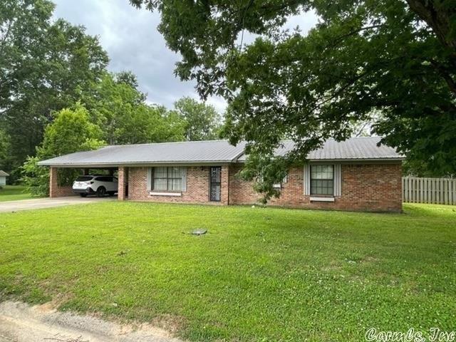 House for sale in Ark