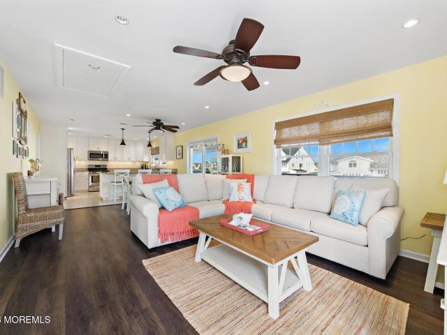 House for sale in Manahawkin, New Jersey
