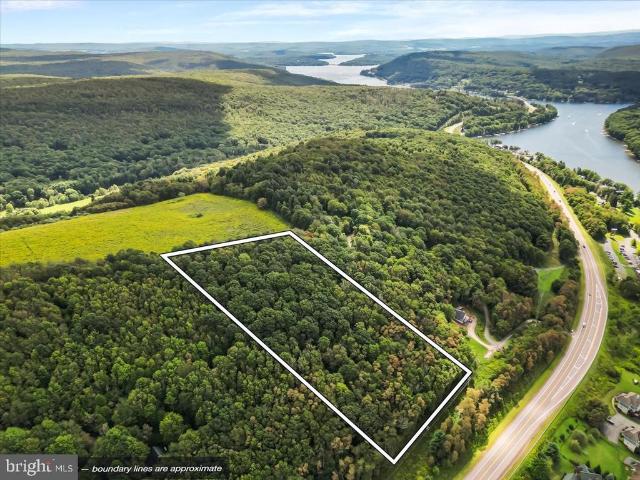 Land for sale in Garrett, Maryland