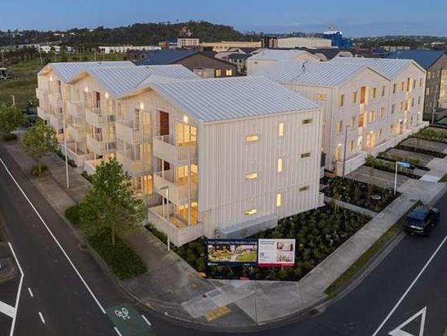 Apartment for rent in Paremoremo