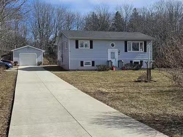 House for sale in Shelburne, Nova Scotia
