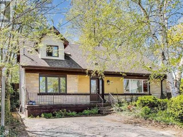 House for sale in Ancaster, Ontario
