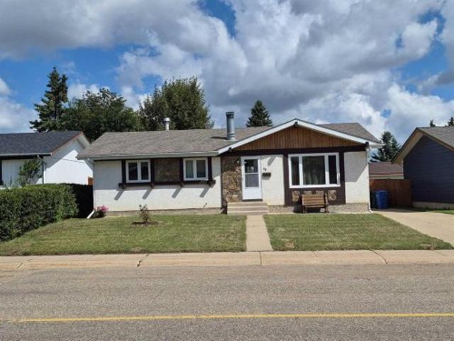 House for sale in Alberta
