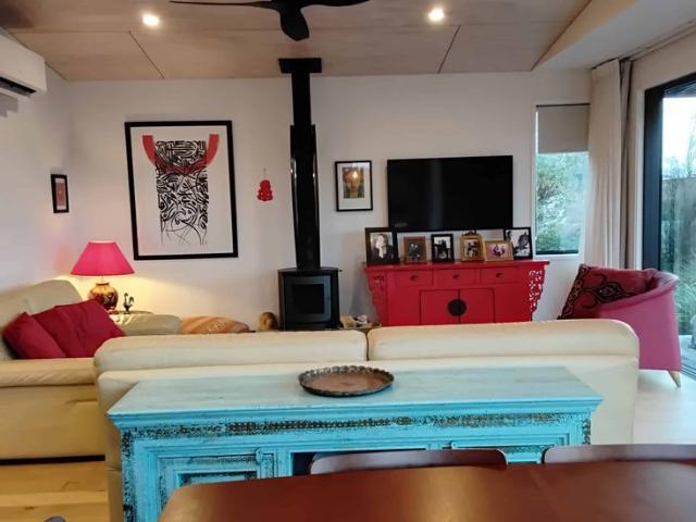 House for rent in Otakou