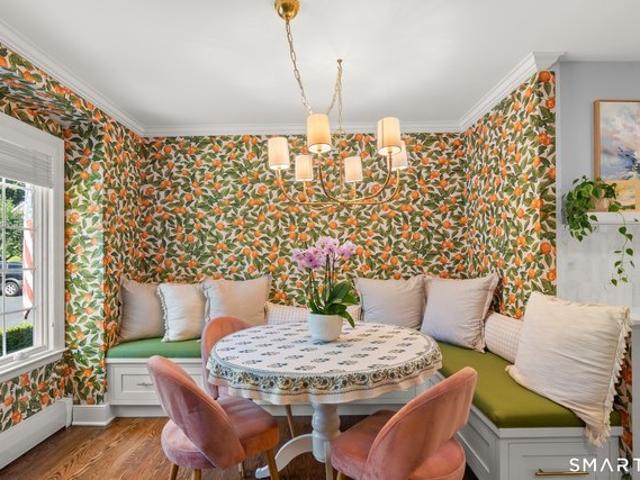 Townhouse for sale in New Canaan, Connecticut