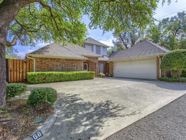 House for sale in Benbrook, Texas