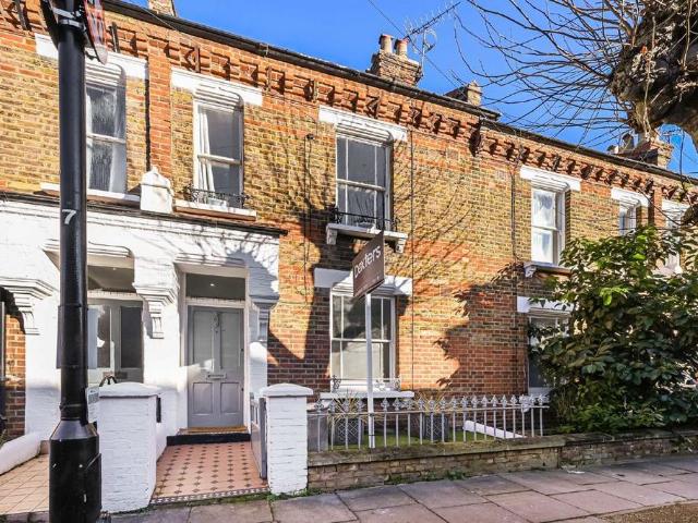 House for rent in Kensal Town, Greater London