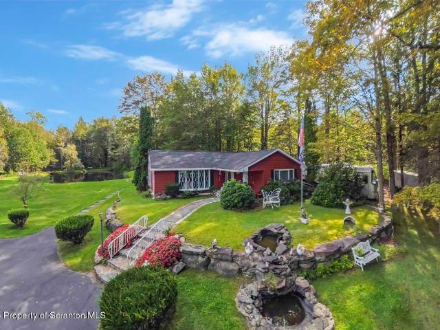 House for sale in Newfoundland, Pennsylvania