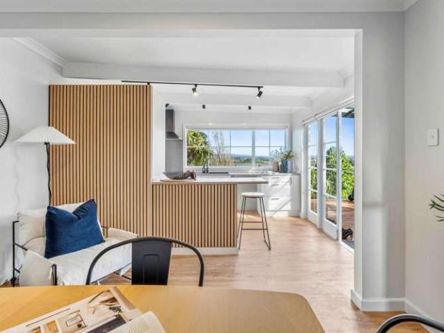 House for sale in Omokoroa, Bay Of Plenty