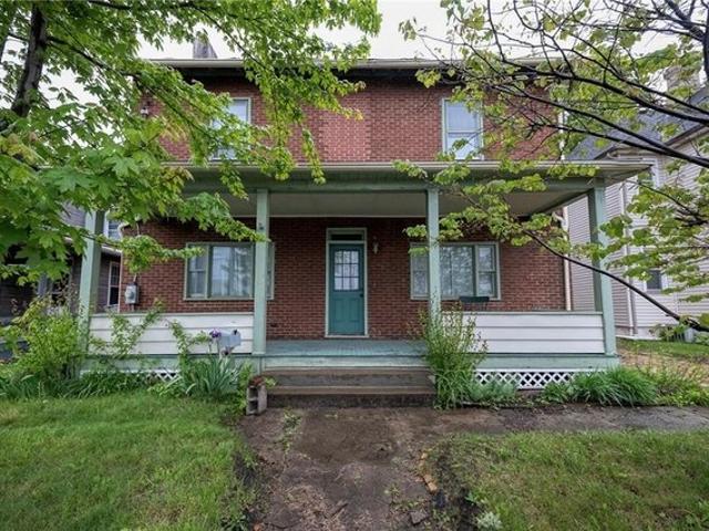 House for sale in Leetsdale, Pennsylvania