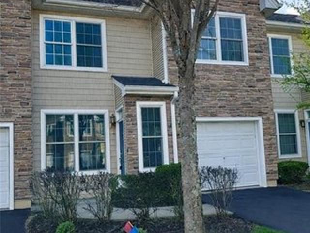 Townhouse for sale in Old Bridge, Old Bridge Township