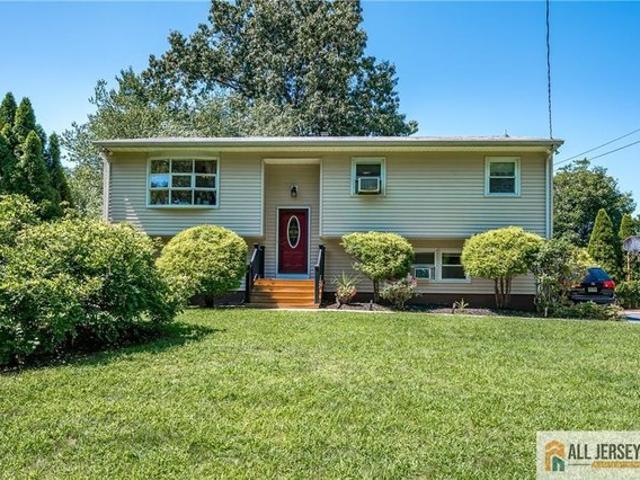 House for sale in Spotswood, New Jersey