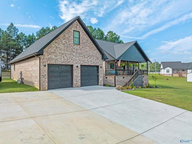House for sale in Albertville, Alabama