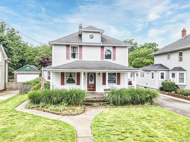 House for sale in Bohemia, New York
