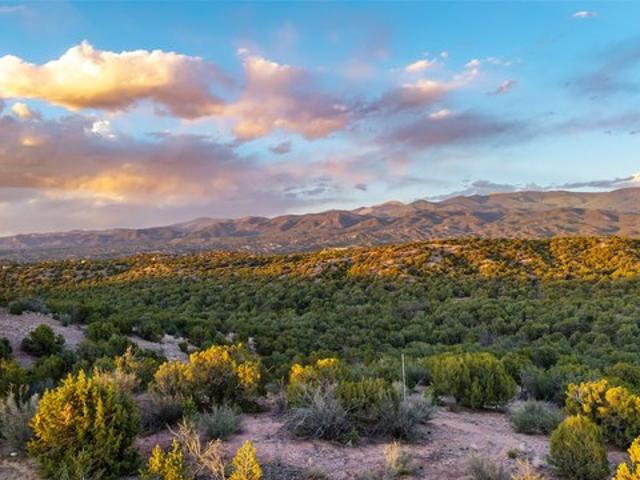Land for sale in Santa Fe, New Mexico