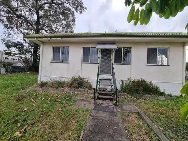 House for rent in Koroit, Victoria