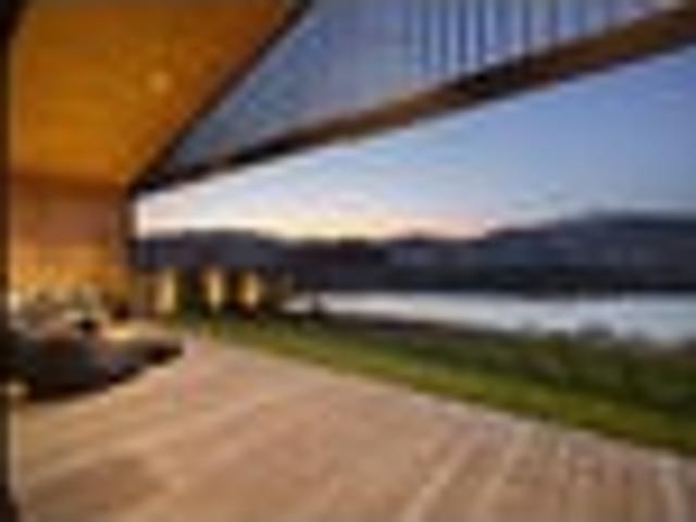 House for sale in Otakou