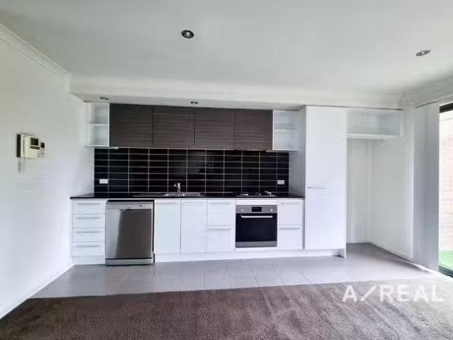 Apartment for rent in Sunshine West