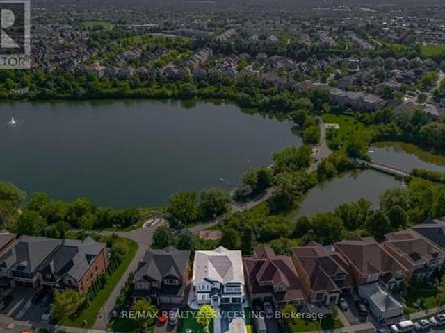 House for sale in Georgina, Ontario