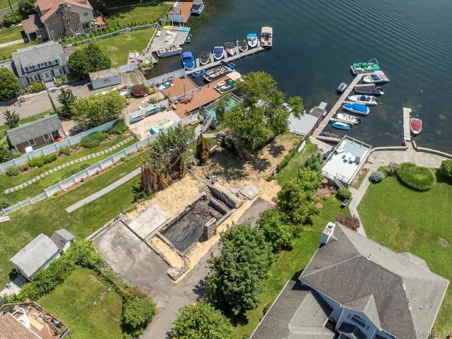 Land for sale in Baldwin Place, New York