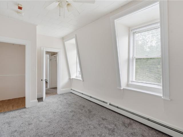 Commercial for sale in Lincoln, Rhode Island