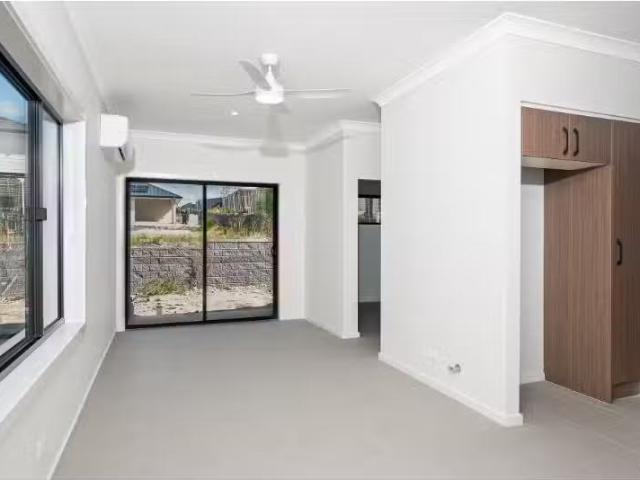 Condo for rent in Ambergate, New South Wales