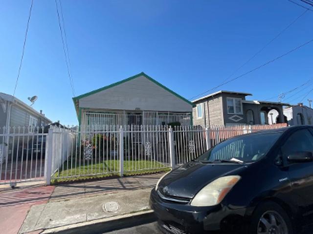 House for sale in Oakland, California