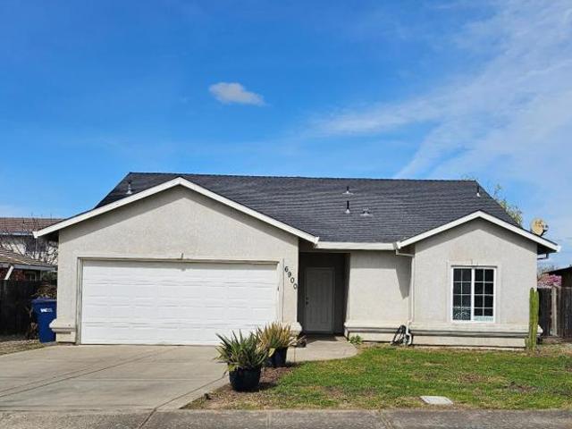 House for sale in Winton, California