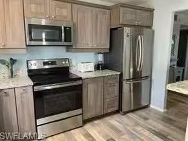 Condo for sale in Cape Coral