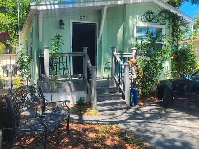 House for sale in Largo, Florida