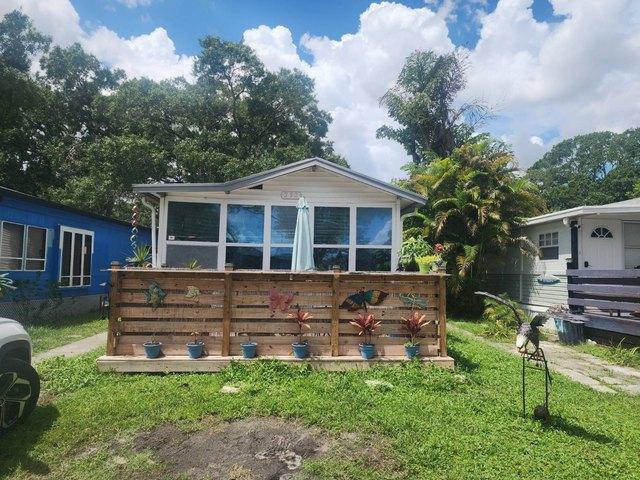 House for sale in Largo, Florida