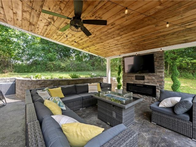 House for sale in Summit, Ohio