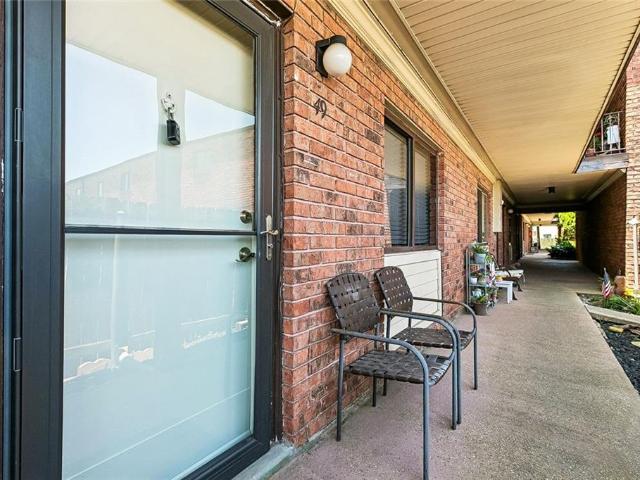 Condo for sale in Metairie, Louisiana