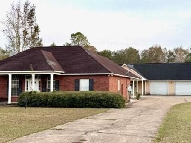 House for sale in Lucedale, Mississippi