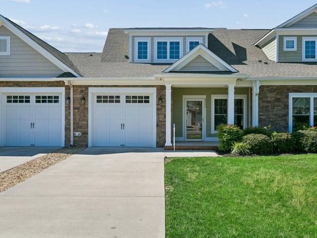 Townhouse for sale in Virginia