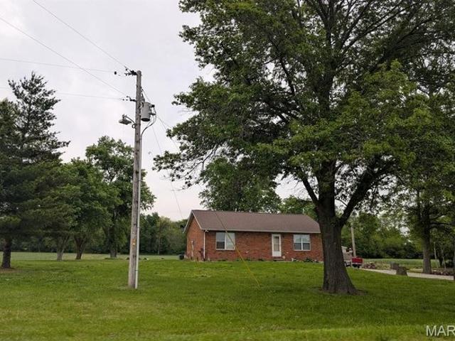 House for sale in Freeburg, Illinois