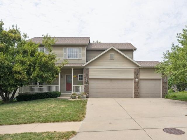 House for sale in Johnston, Iowa